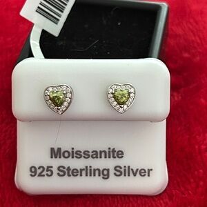 Luxury Green Heart Moissanite Diamond Stud Earrings